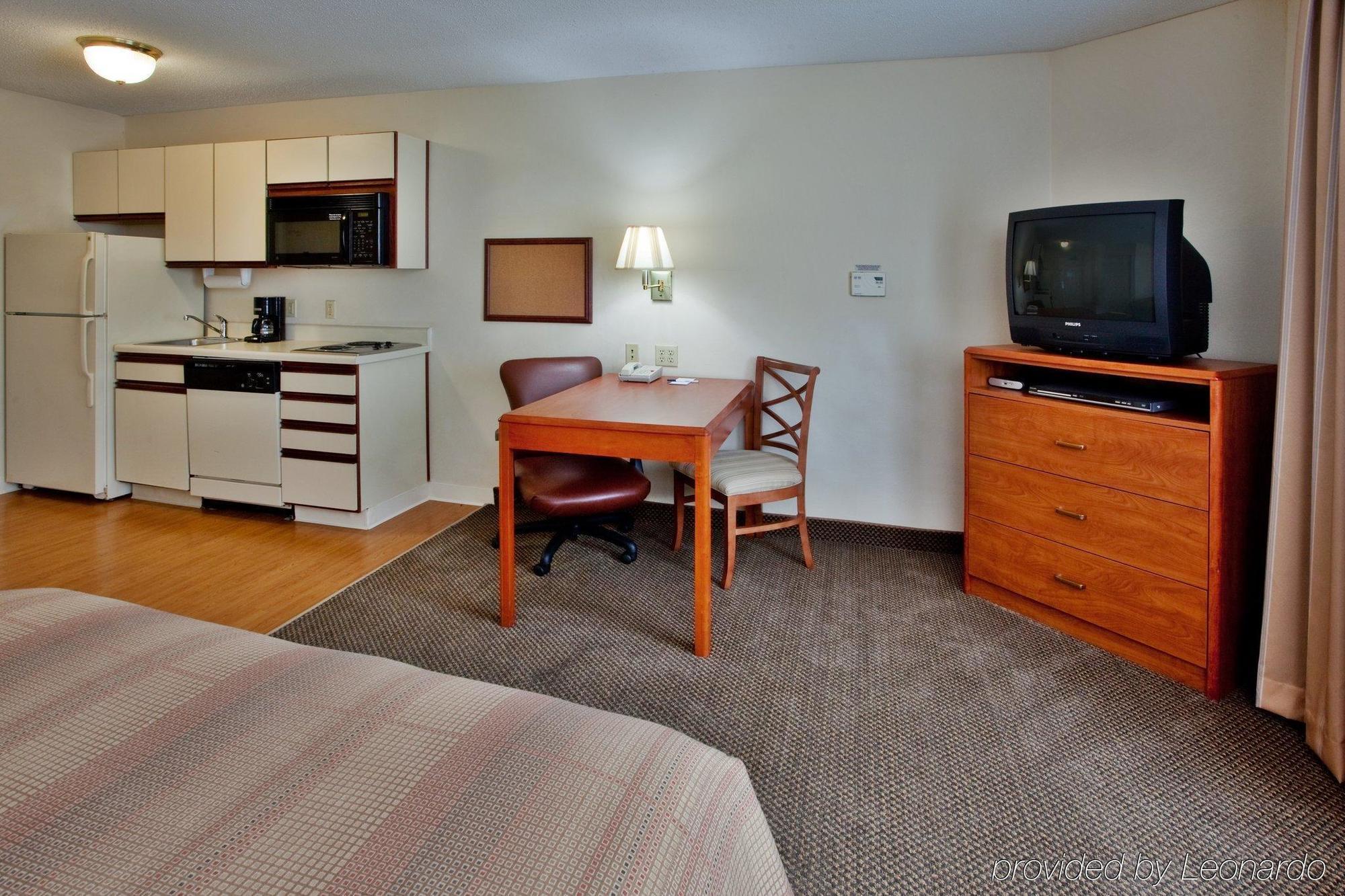 Candlewood Suites Richmond - South By Ihg Habitación foto
